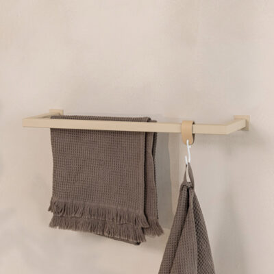 Metallbude Stenni Håndklædeholder Firkantet Cream