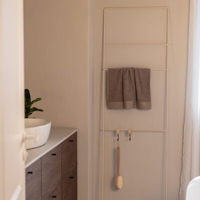 Metallbude Estina Håndklædestige Cream