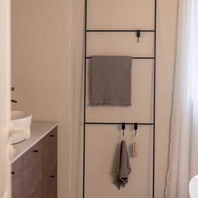 Metallbude Estina Håndklædestige Sort